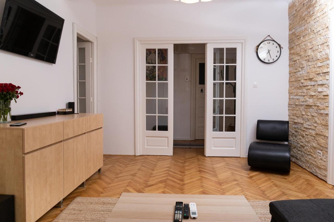 Апартаменты Color Aparments Coposu Blv Бухарест Экстерьер фото